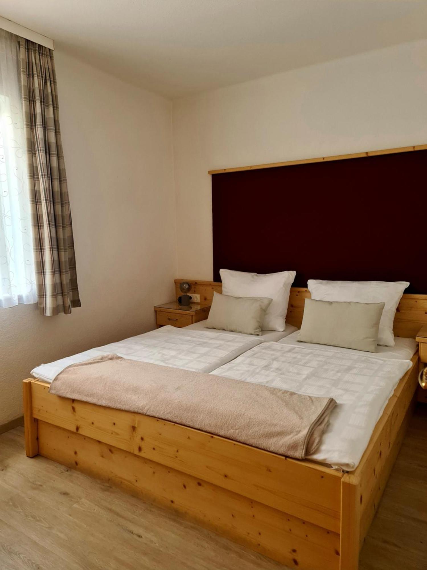 Fruehstueckspension Klein Und Fein Bad Hofgastein Pokoj fotografie